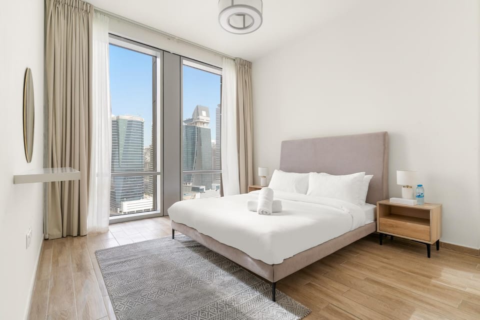 Bed, Photo of the whole room, Bedroom, towels