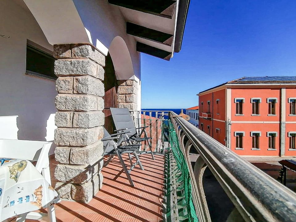 Balcony/Terrace, Breakfast