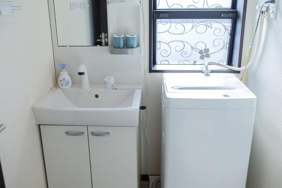 Tokyo Skytree 301 Elegance Blue Twin Room bath WC Apartment in Japan