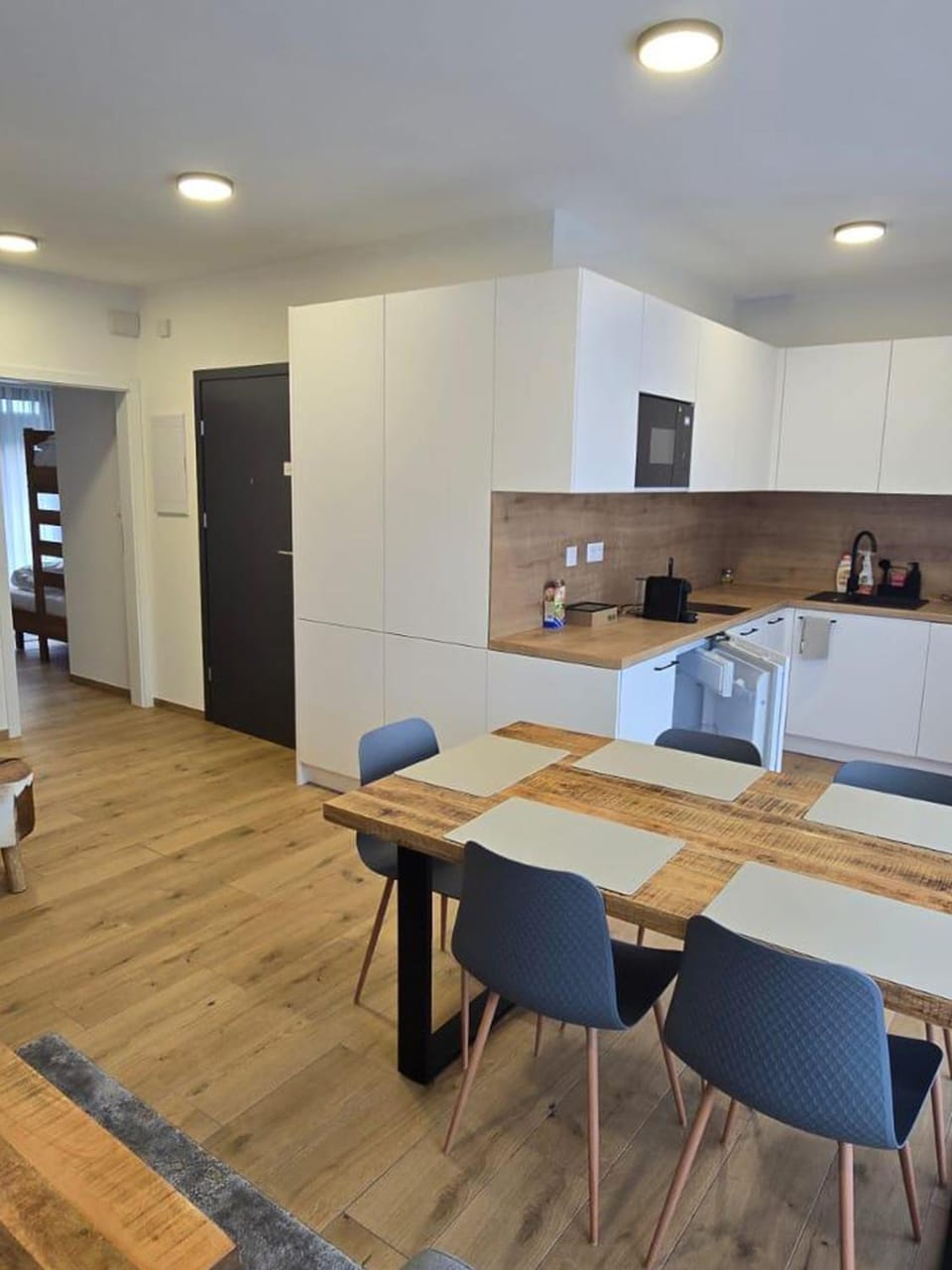 Kitchen or kitchenette, Photo of the whole room