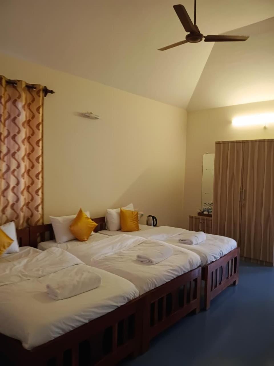 Dona Helena Holiday Home benaulim beach Inn in Benaulim