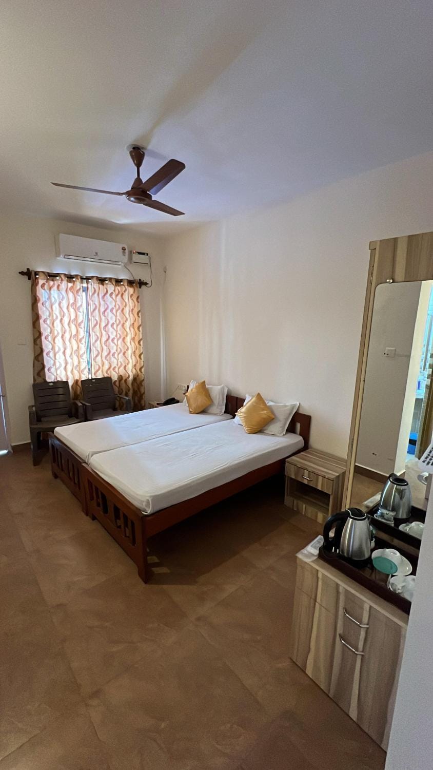Dona Helena Holiday Home benaulim beach Inn in Benaulim
