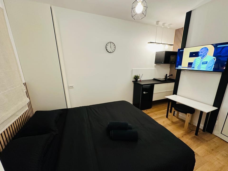 Cozy little room Apartment in Bucharest