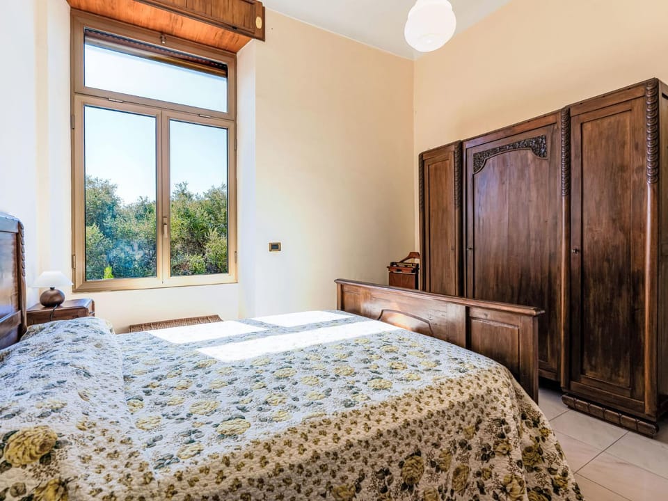 Apartment Casa del Mare by Interhome Apartment in Imperia