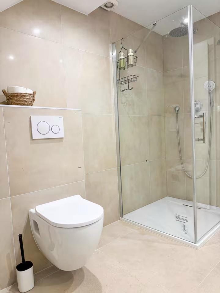 Room in new a renovated house with modern furniture Vacation rental in Luxembourg District, Luxembourg