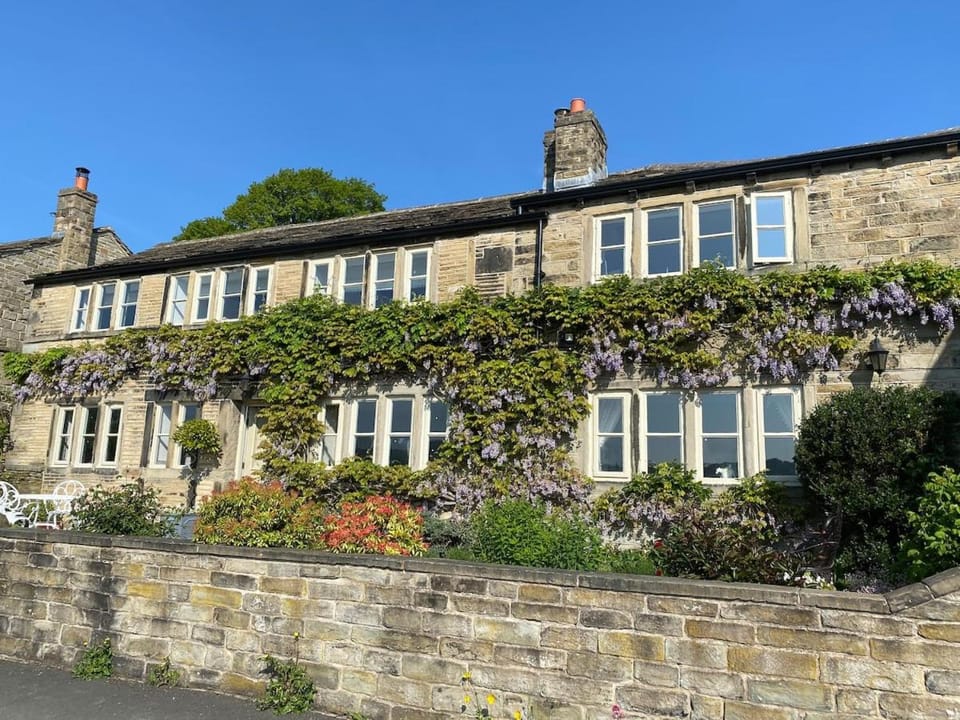 Woodlea Cottage House in Scotland