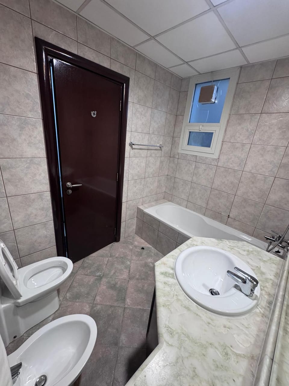 Premium Ensuite Room With Balcony Vacation rental in Dubai