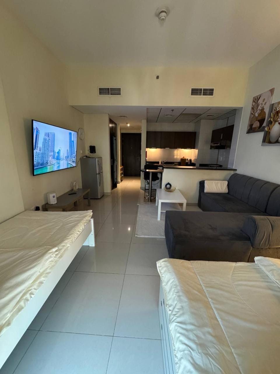 Modern Studio Apartment in Dubai Sports City Apartment in Dubai
