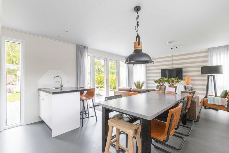 Lodge Jacques Cousteau XXL House in Renesse