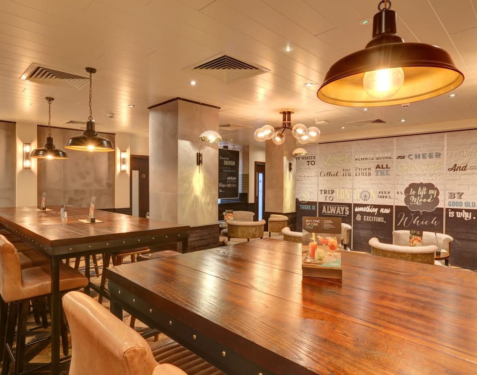 Restaurant/places to eat