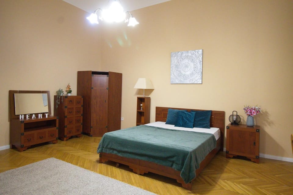 Bed, Photo of the whole room, Bedroom, wardrobe