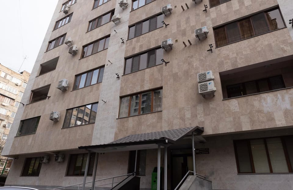 Property building, Day