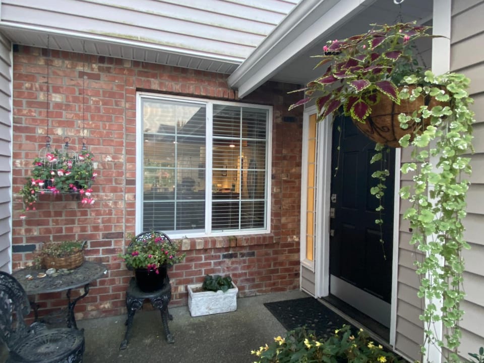 South Seattle gated community 90 day minimum House in Kent