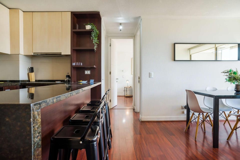 Modern Apartment in Las Condes near Mall & Park Apartment in Las Condes