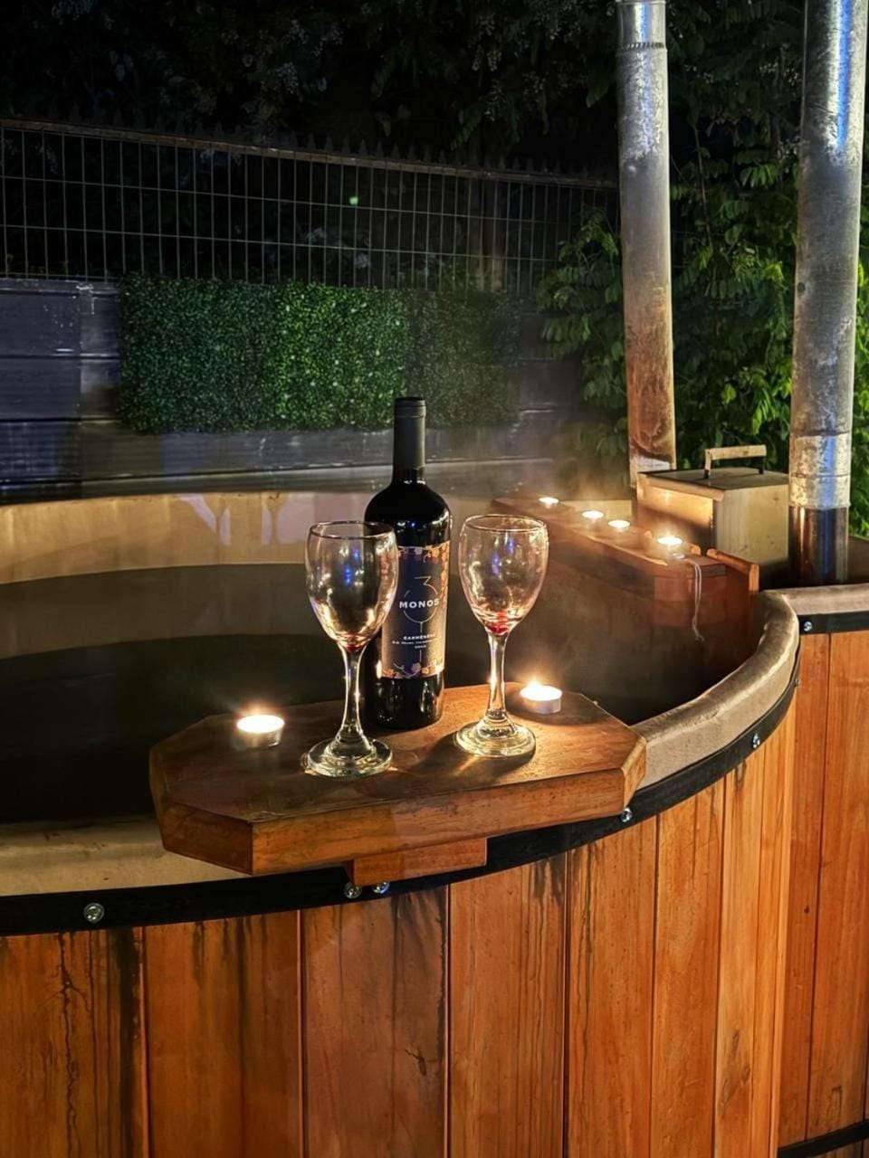 Night, Hot Tub, Drinks