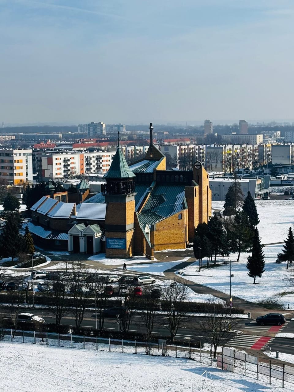 Nearby landmark, Winter, City view