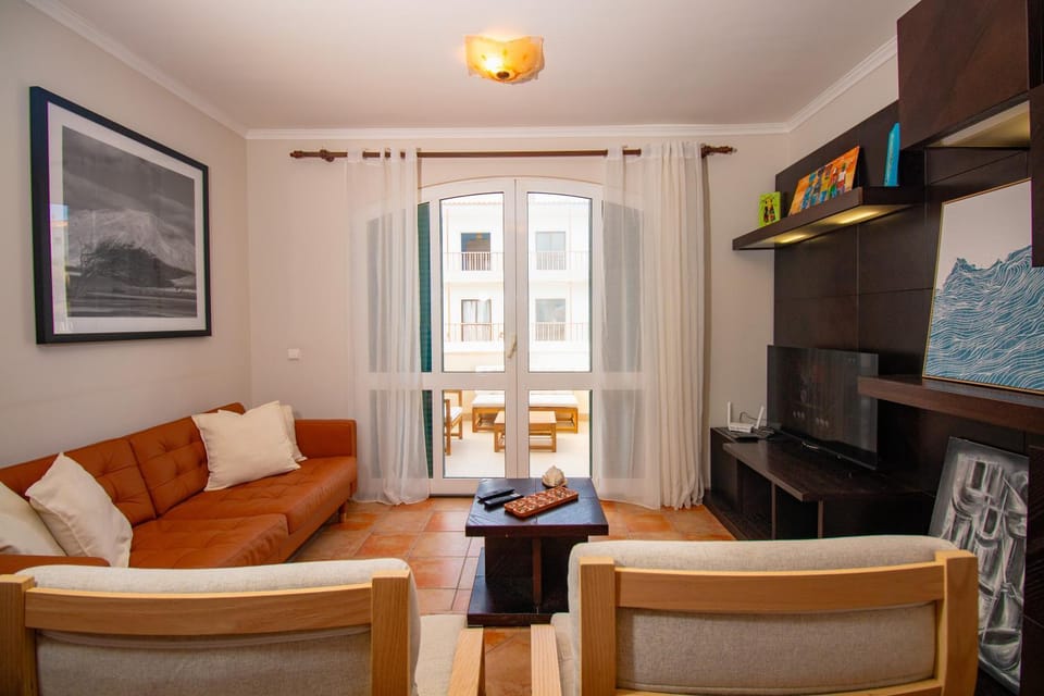 Varanda na Rua Pedonal, AC, 2min da Praia Apartment in Santa Maria