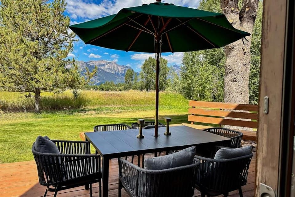 Glacier D House in Wyoming