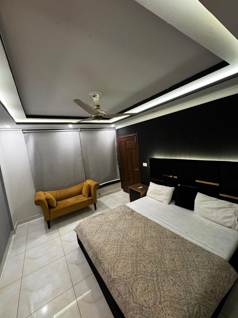 Bed, Bedroom