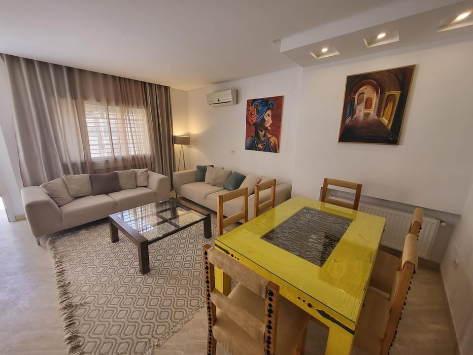 Malaga appartement avec piscine privée Apartment in Tunis Governorate, Tunisia