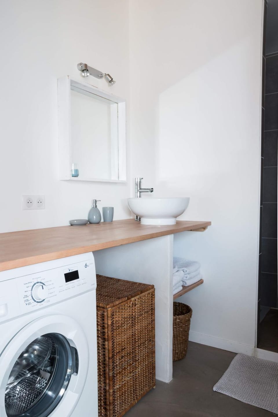Loft avec filet d'habitation suspendu géant proche mer House in Pays de la Loire