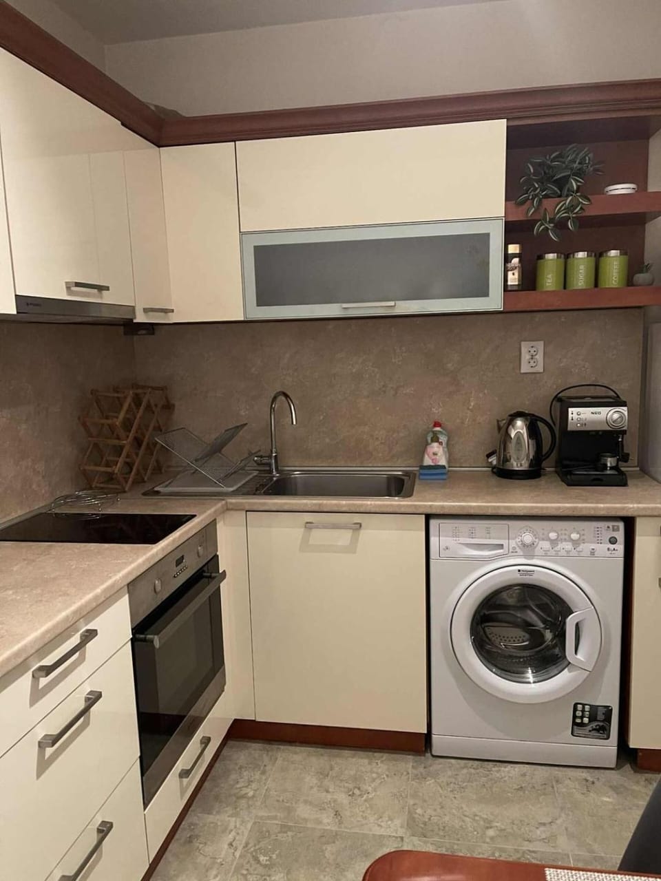 Heart of Plovdiv - 2 bedrooms, Private garage Apartment in Plovdiv