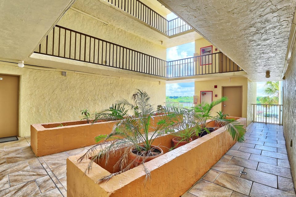 Holiday Villas III #209 House in Redington Shores