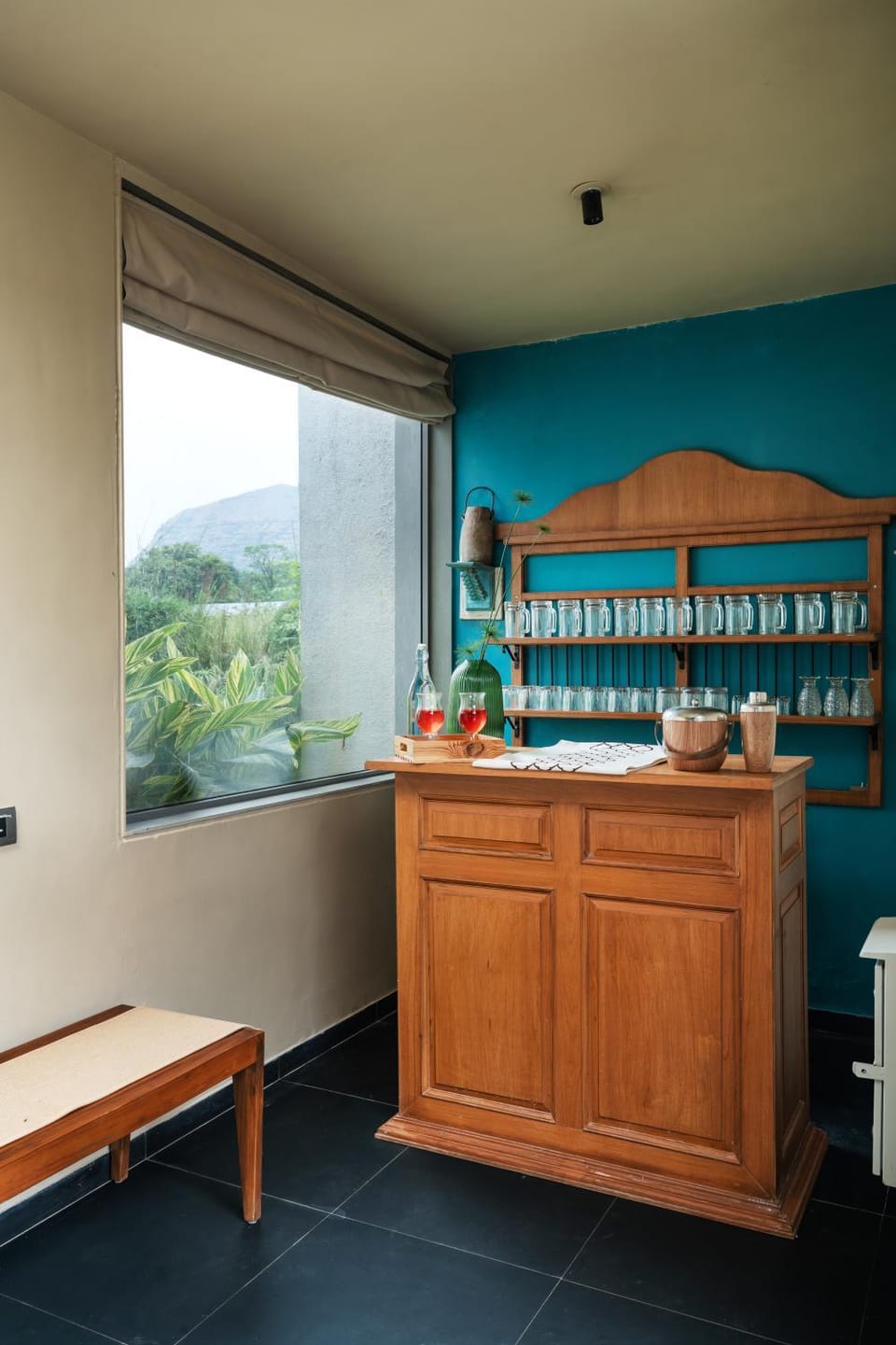 Lounge or bar, minibar