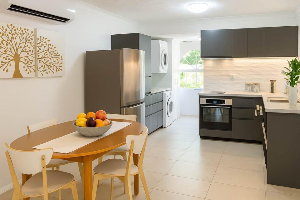 Kitchen or kitchenette, Dining area, dishwasher, oven, stove, toaster