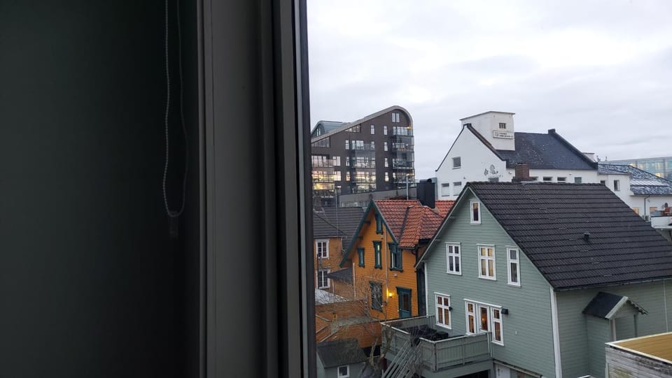 View (from property/room), City view