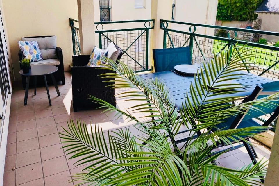 Le Nautilus-Chaleureux Appart-Terrasse et parking Apartment in Nantes