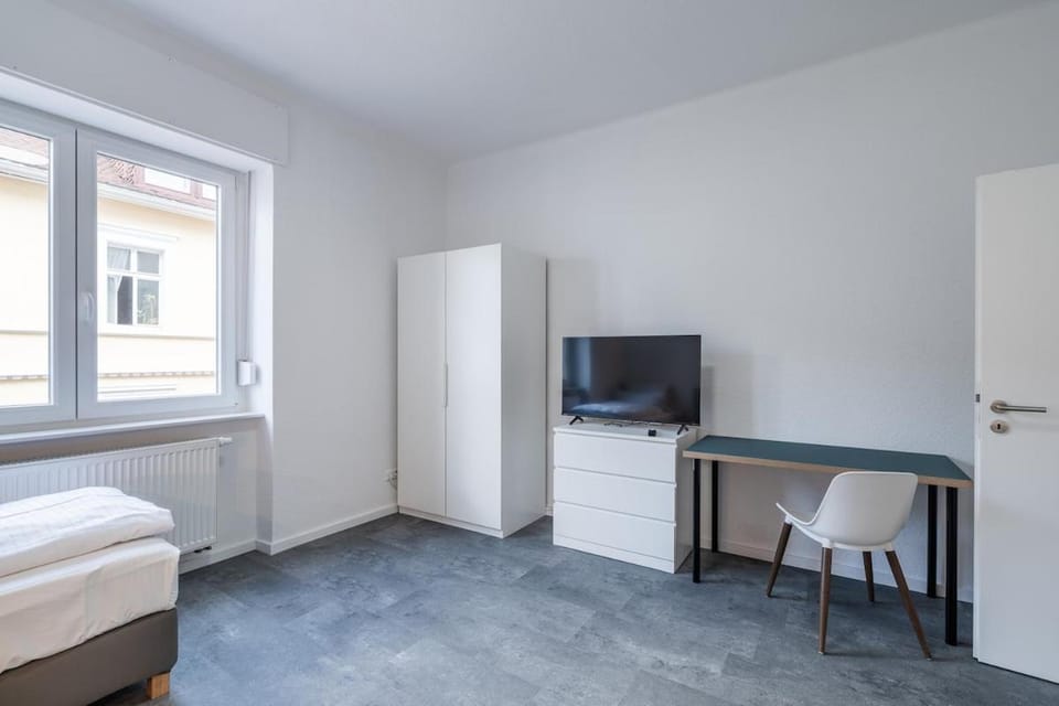 7-Einzelbetten-3-Zimmer-NEUES-BAD-Wama Apartment in Pforzheim