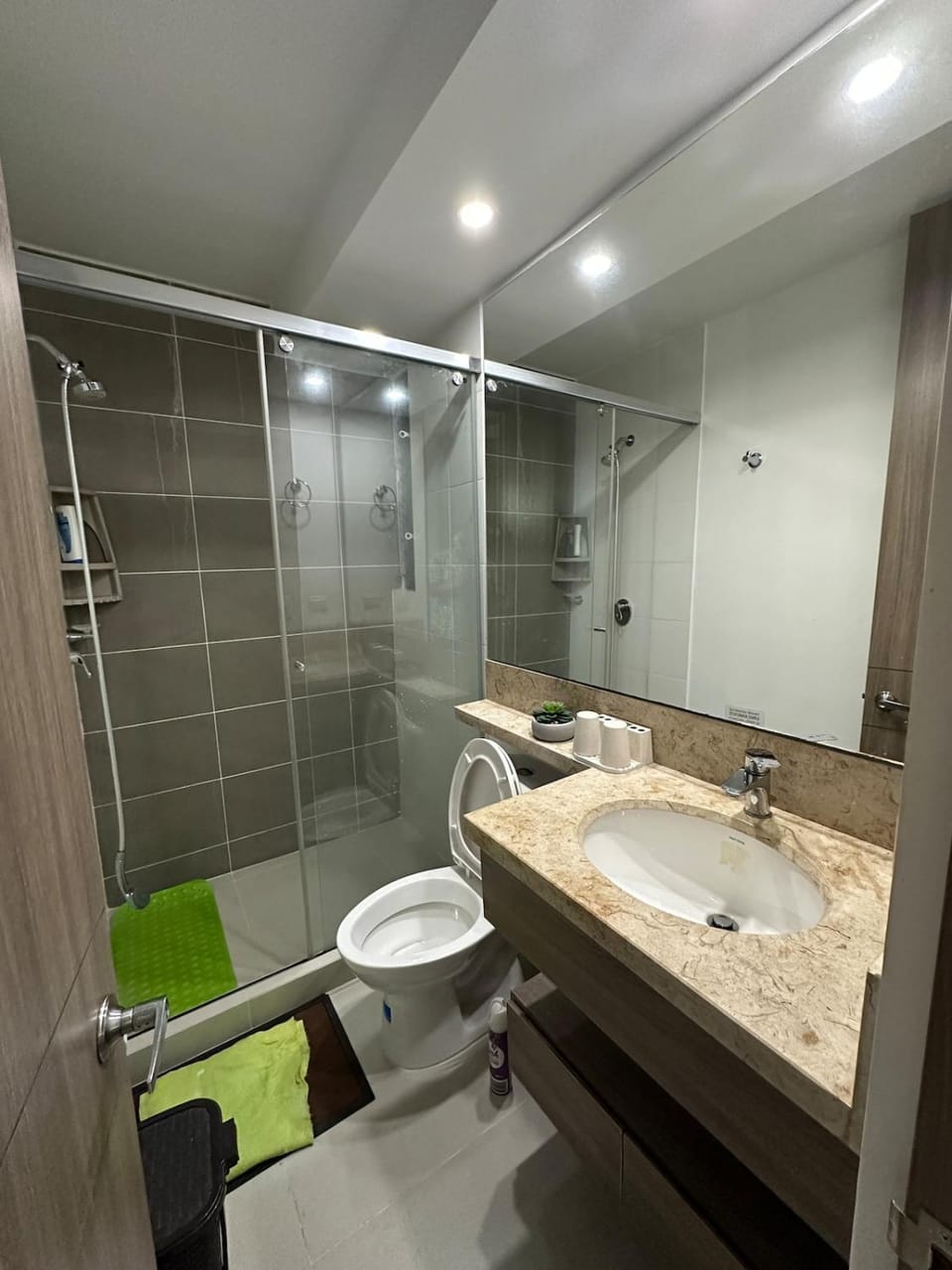 Apartamento en Ricaurte, ideal para descanso familiar Apartment in Ricaurte