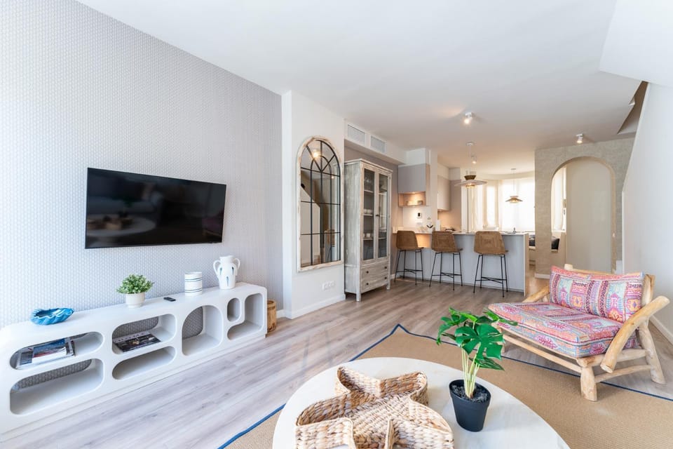 TV and multimedia, Living room