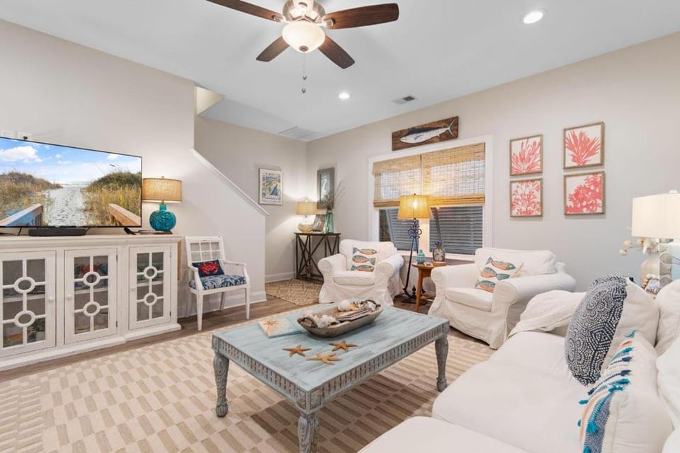 Jules By the Sea a Pet Friendly Vacation Home House in South Carolina