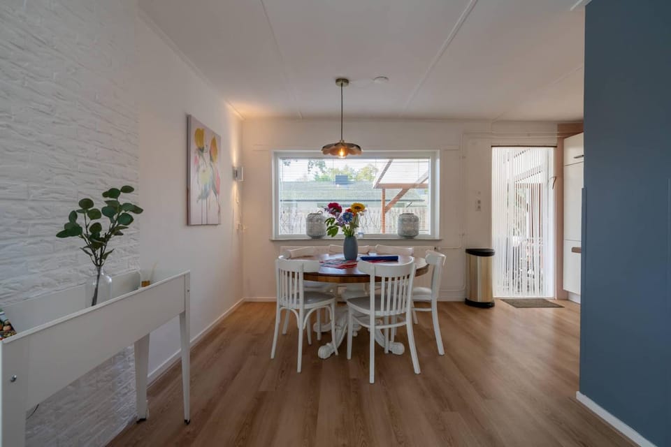 Hello Zeeland - Holiday Home Oosterpark 15 House in Oostkapelle