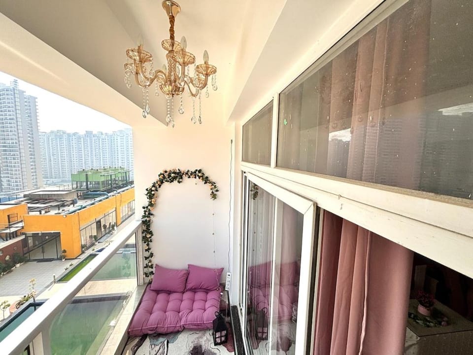 View (from property/room), Balcony/Terrace