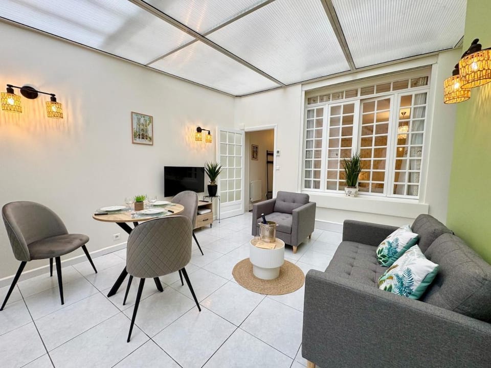 L'Orée du 54 - Hypercentre Reims Apartment in Reims