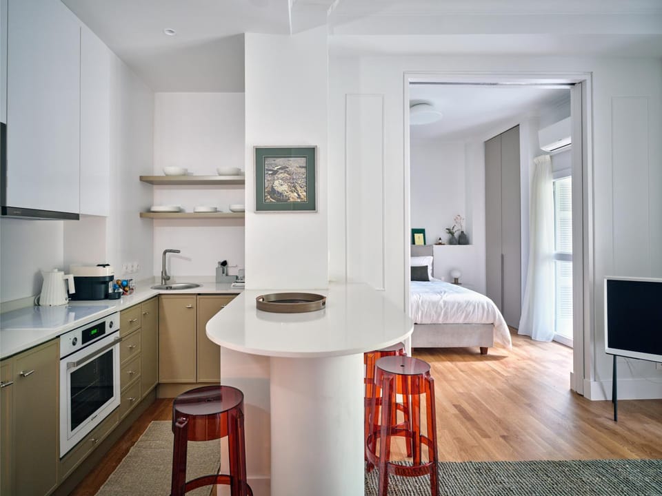 12ve Plaka, a Chic Apartment in the Heart of Plaka Apartment in Plaka