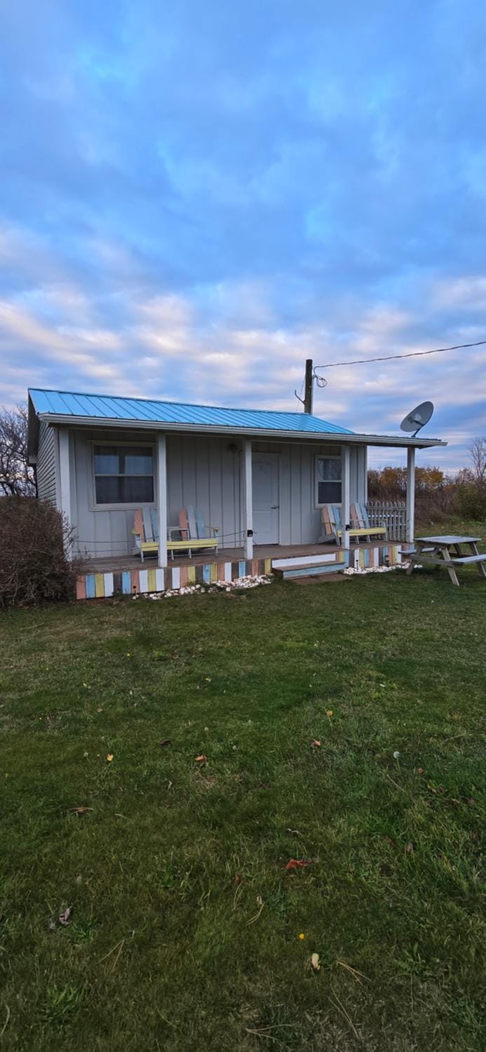 SeaShell Motel Motel in Prince Edward County