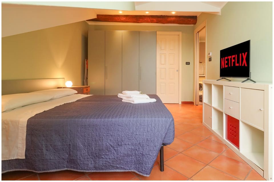 TV and multimedia, Bedroom
