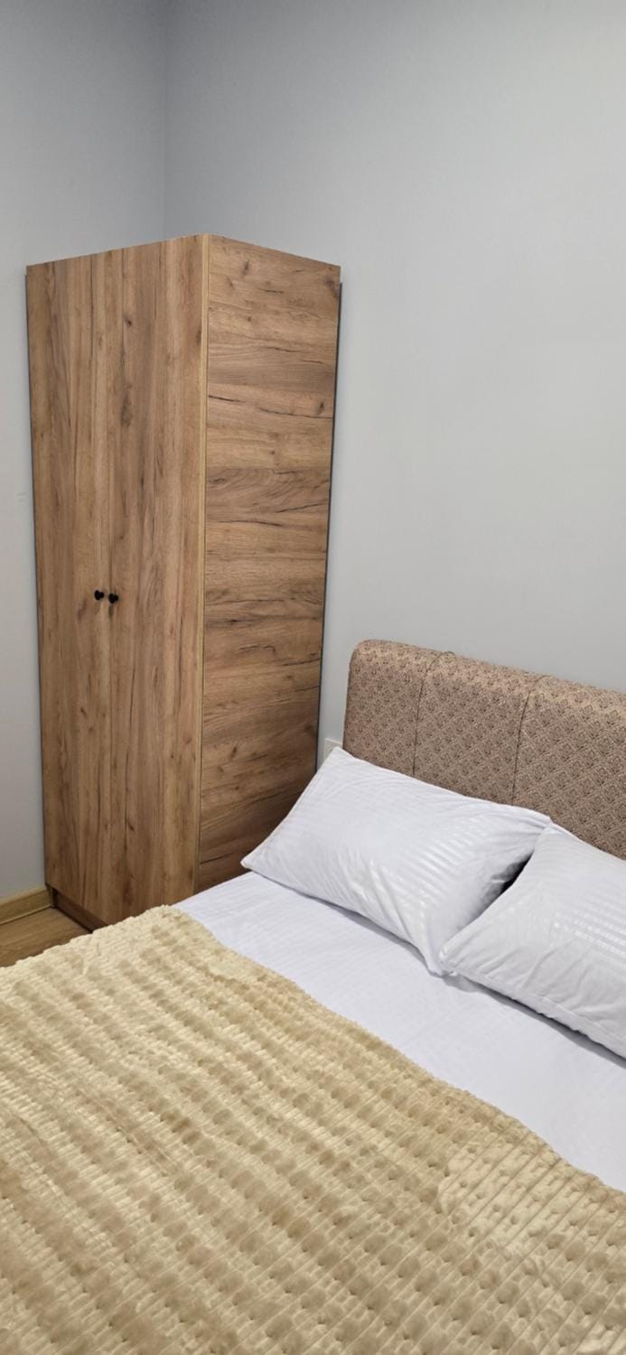 Bed, Photo of the whole room, Bedroom, wardrobe