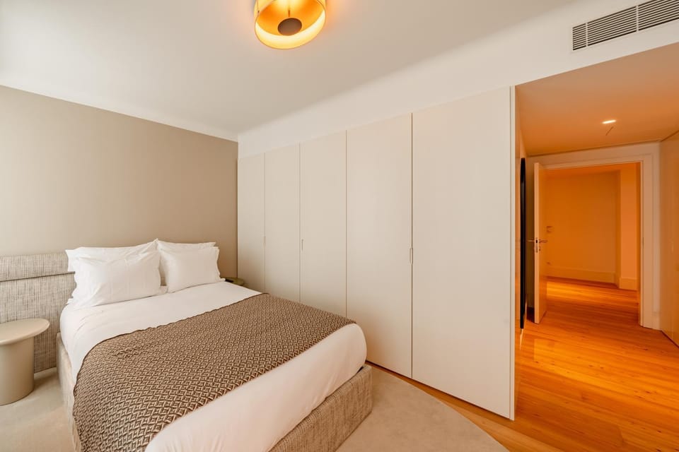 Bed, Photo of the whole room, Bedroom, wardrobe