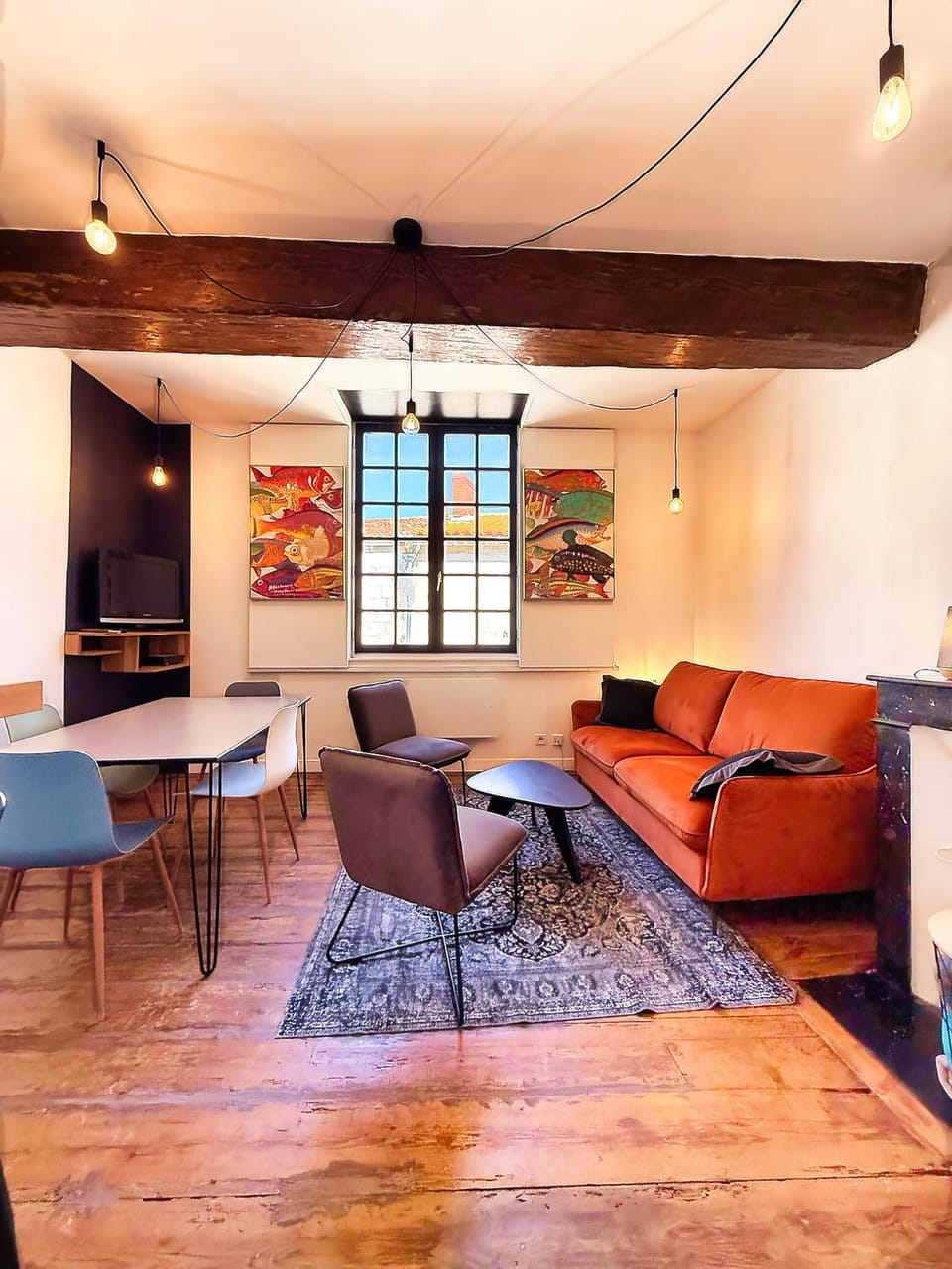 Communal lounge/ TV room, Living room