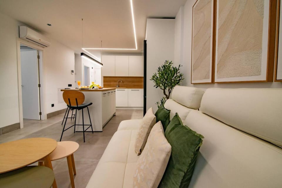 ¡Despierta junto al mar en Tamaima Suite! Apartment in Las Palmas de Gran Canaria
