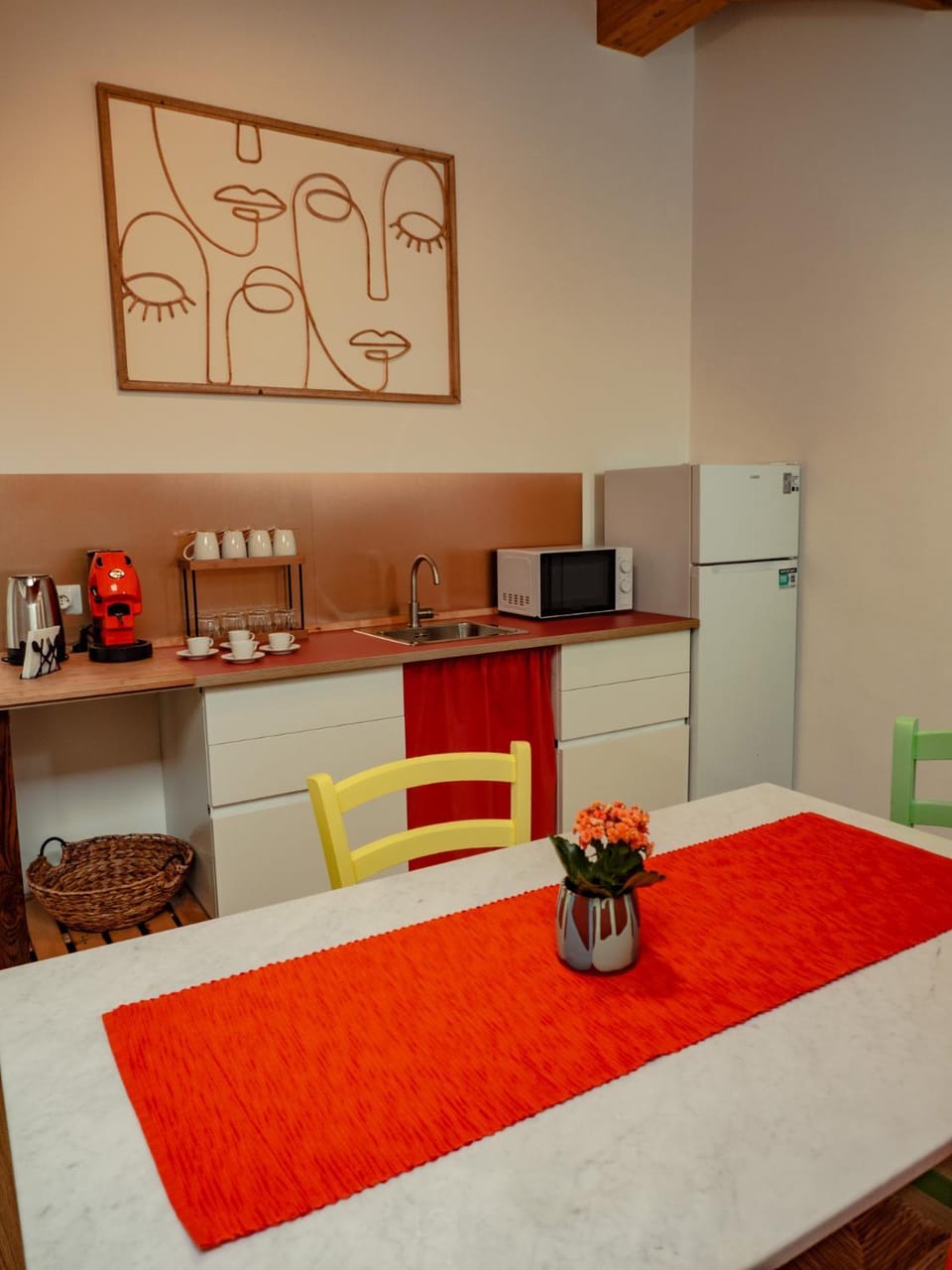 Kitchen or kitchenette