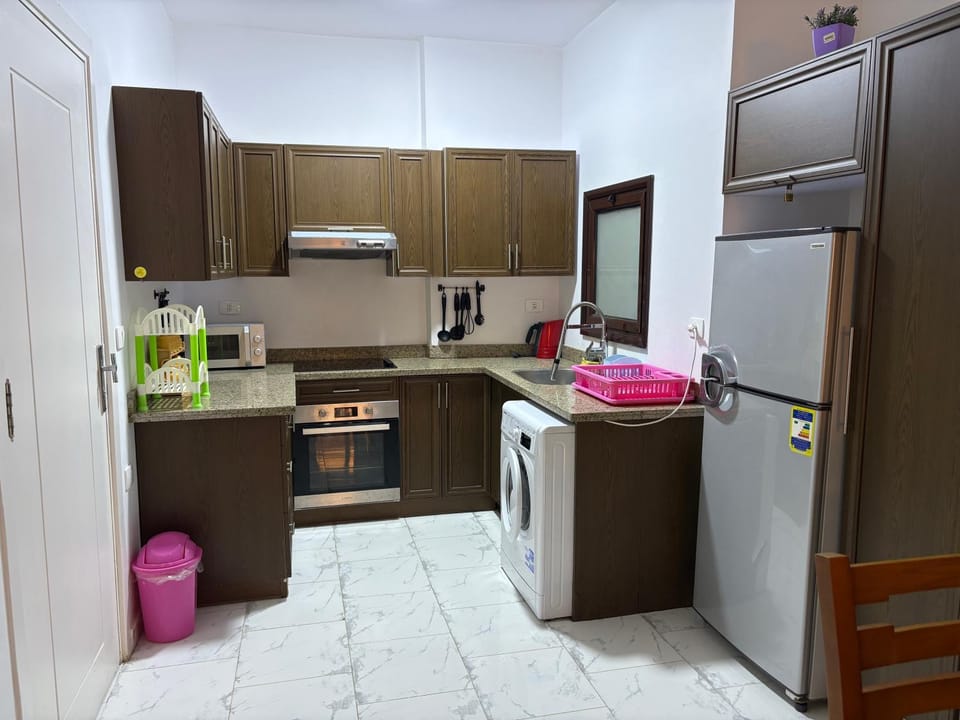 Cozy Seaside 1BR Apartment B4 in Turtles Beach - Hurghada Apartment in Hurghada