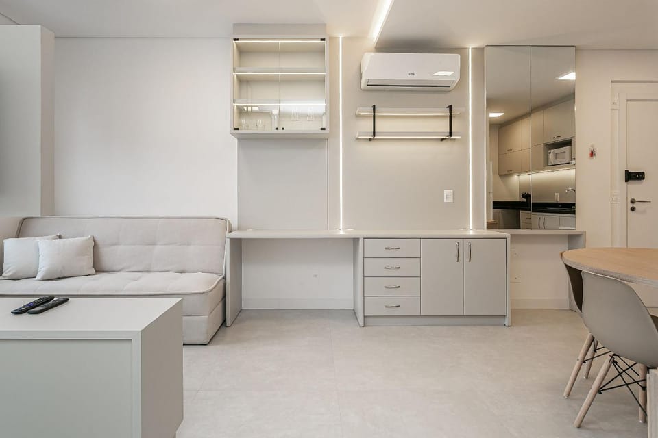 Living room, Seating area, Dining area, air conditioner