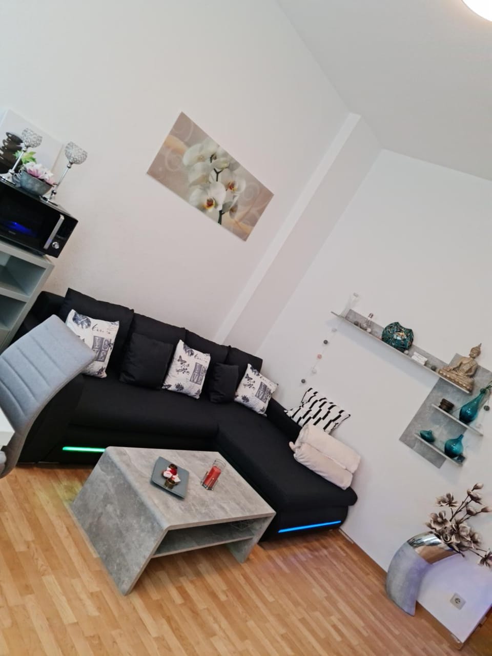 Citystudio Neuwied mit Schlafgalerie bis 6 Gäste direkt am Luisenplatz Apartment in Rhineland-Palatinate