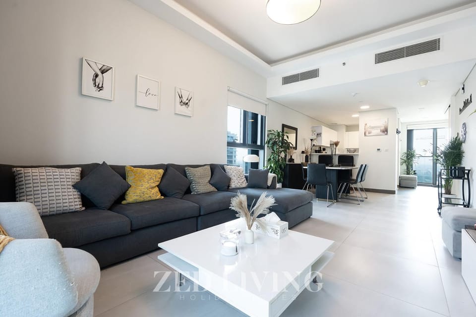 Sol Bay - Stay in style with Burj Khalifa views - Zed Living Apartment in Dubai
